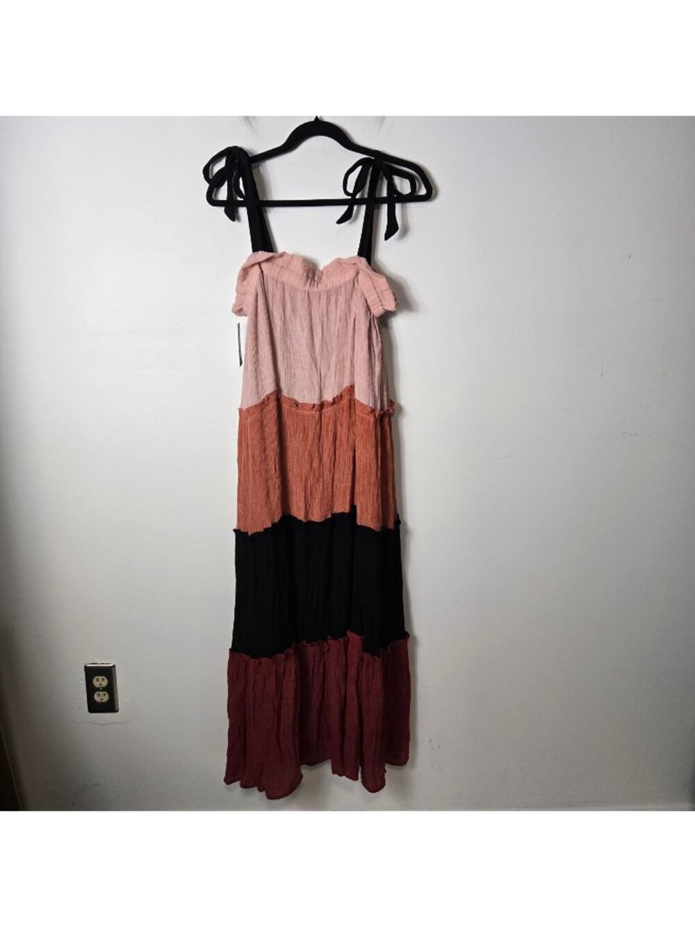 Blu Pepper Size L Tiered Colorblock Sleeveless Maxi Dress Square Neck Tie Straps